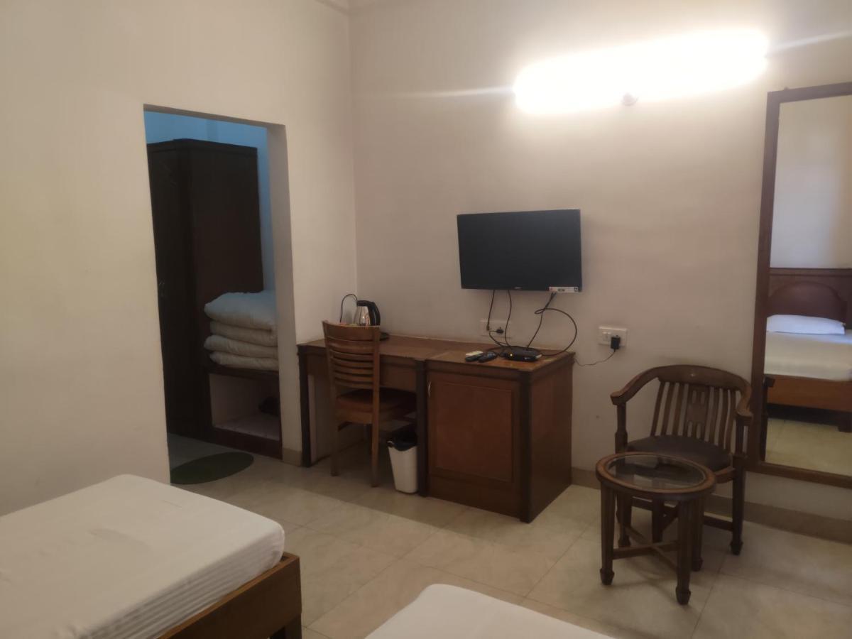 Hotel Fort View Tikamgarh Eksteriør billede