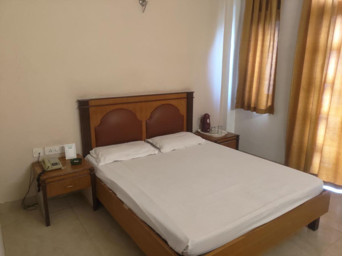 Hotel Fort View Tikamgarh Eksteriør billede