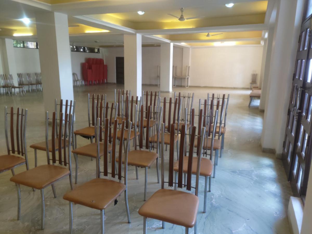 Hotel Fort View Tikamgarh Eksteriør billede