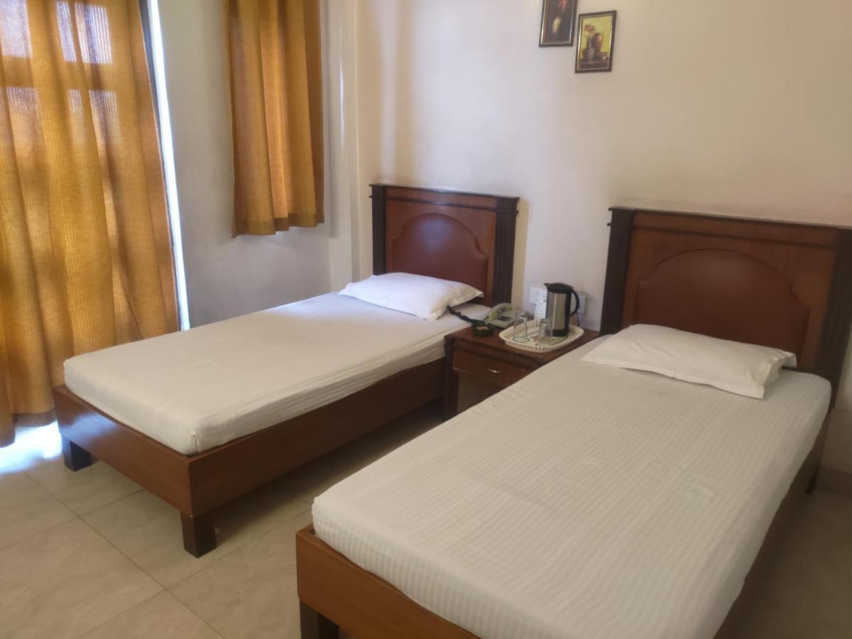 Hotel Fort View Tikamgarh Eksteriør billede